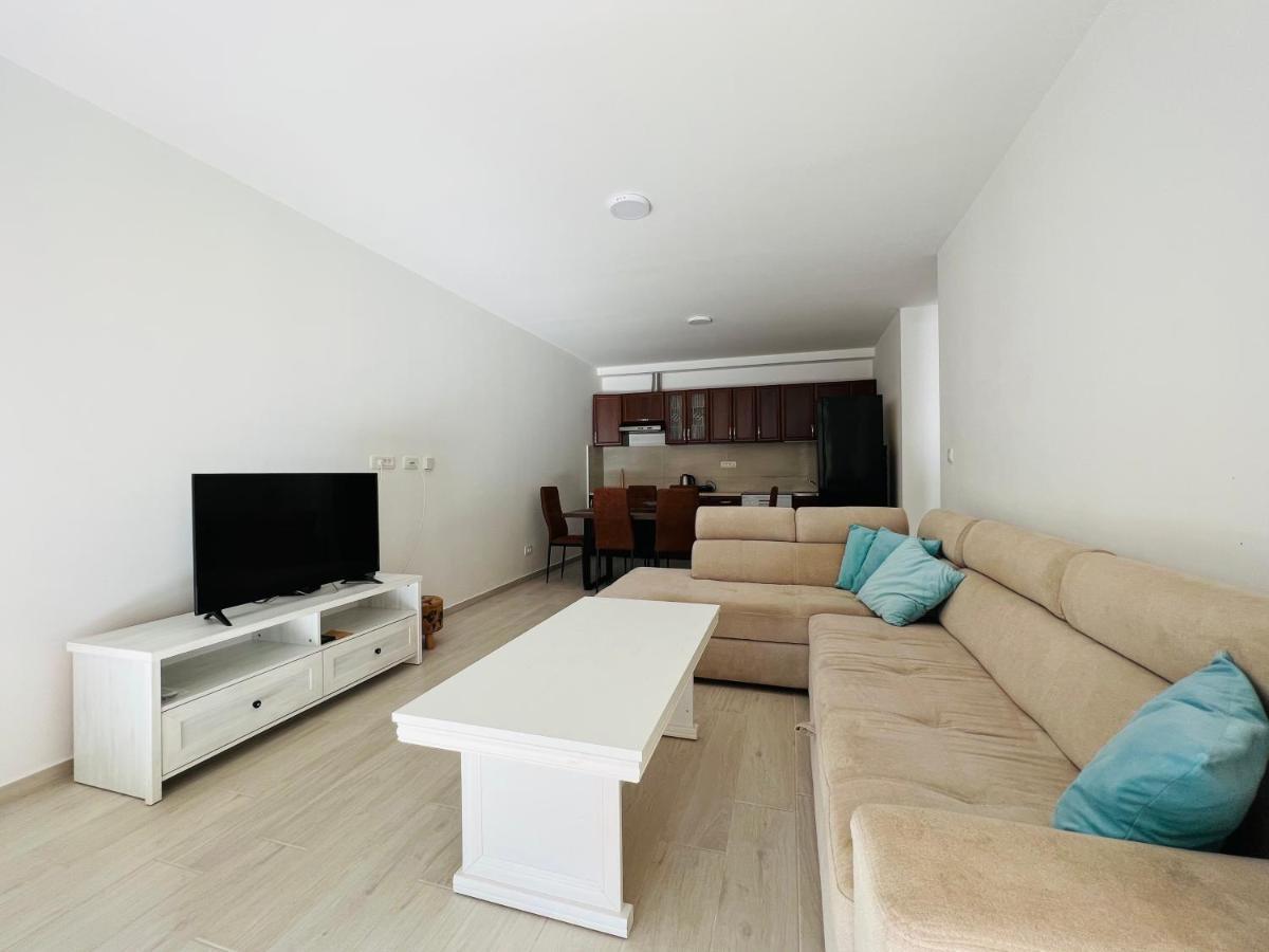 Apartment With Terrace And Private Parking Kotor Exterior foto