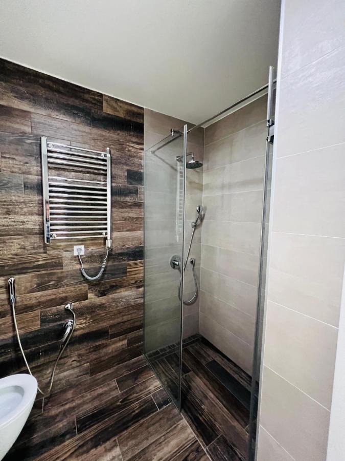 Apartment With Terrace And Private Parking Kotor Exterior foto